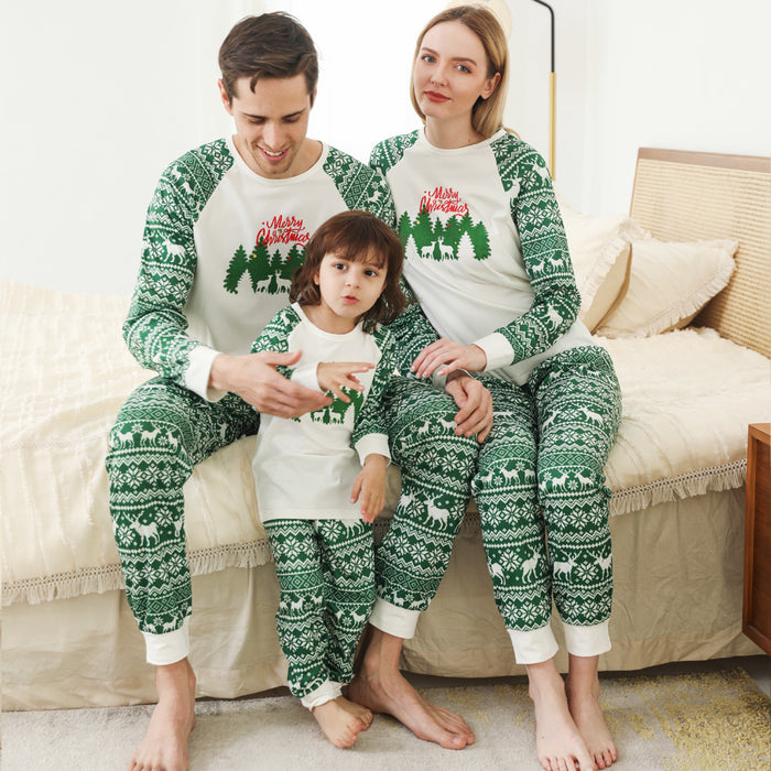 Conjunto de família de Natal para pais e filhos com gola redonda impressa e cor correspondente