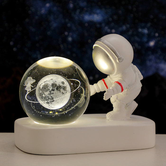 Luces nocturnas con bola de cristal de astronauta de galaxia planetaria brillante, luz de noche cálida con alimentación USB, lámpara de noche para regalo de cumpleaños